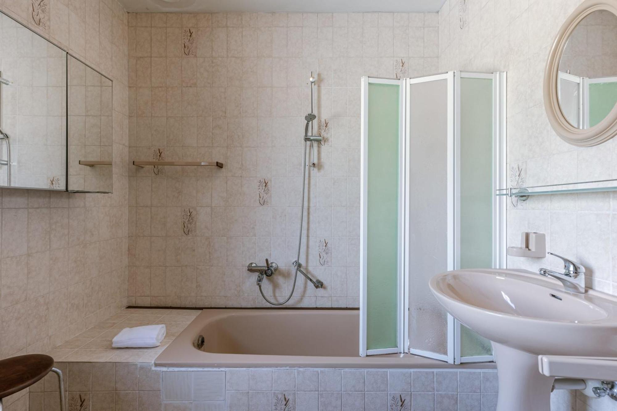 Villa Rustic In The Countryside *
