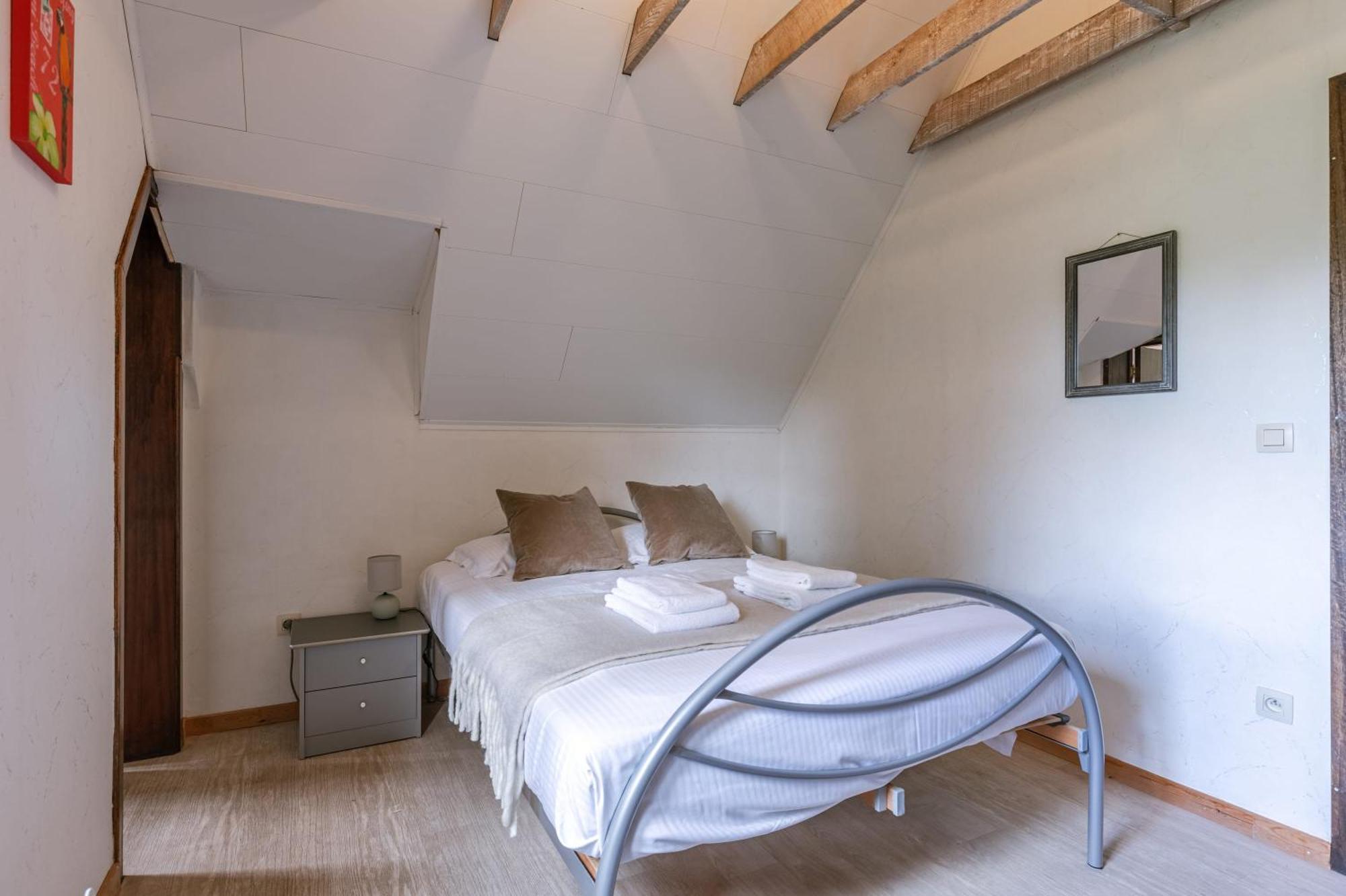 Villa Rustic In The Countryside